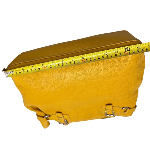 Prada yellow leather should bag authentic - Picture 8 of 16